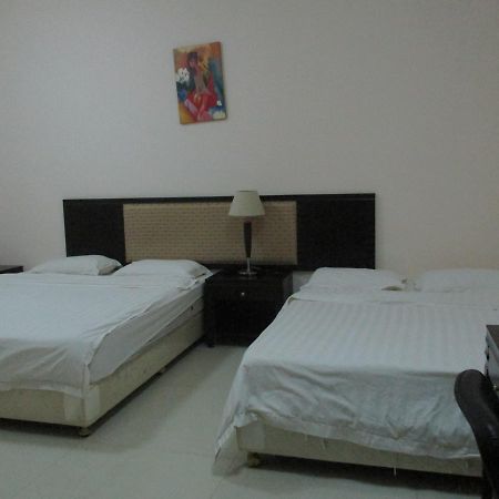 Hotel Patriota Luanda Buitenkant foto