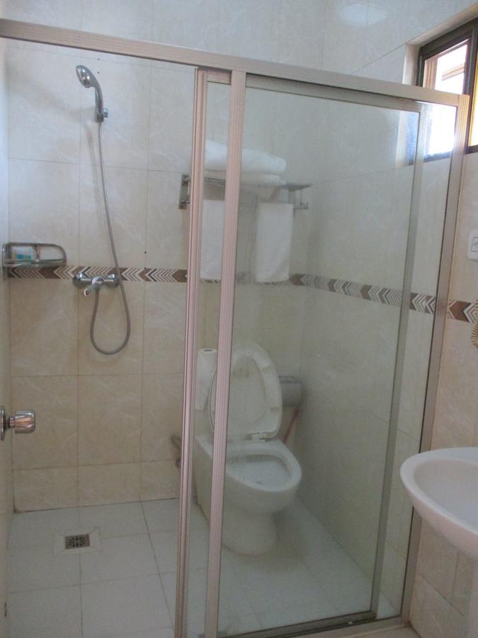 Hotel Patriota Luanda Buitenkant foto